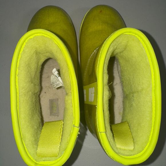 UGG Womens 6 Classic Clear Boots Waterproof Outdoor Cool Weather Casual Cozy - Picture 5 of 10